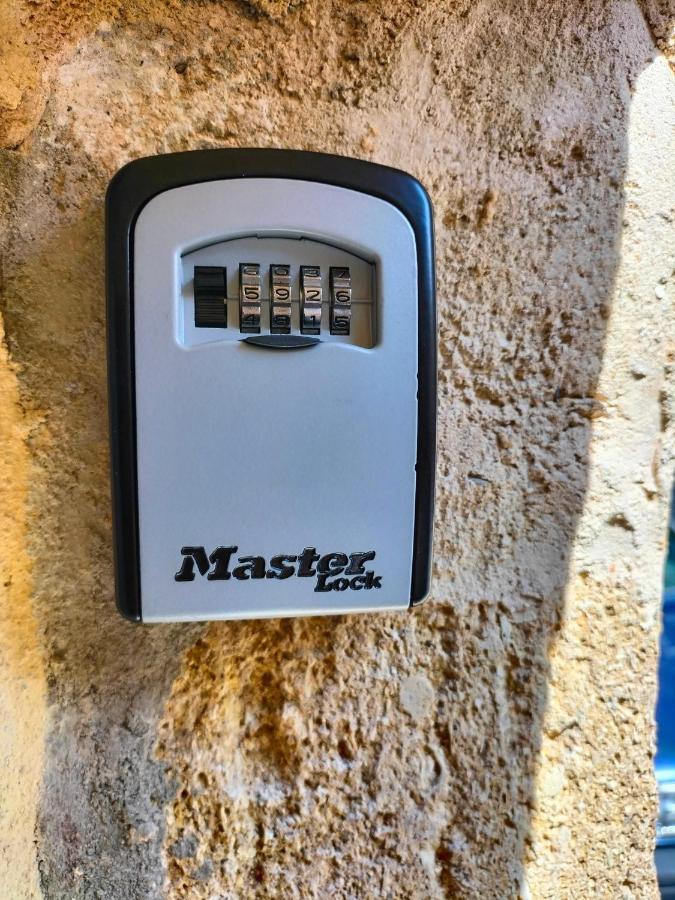 Maison De Village Familiale Pont Du Gard, Toit Terrasse, Barbecue, Fibre Вер-Пон-дю-Гар Екстер'єр фото